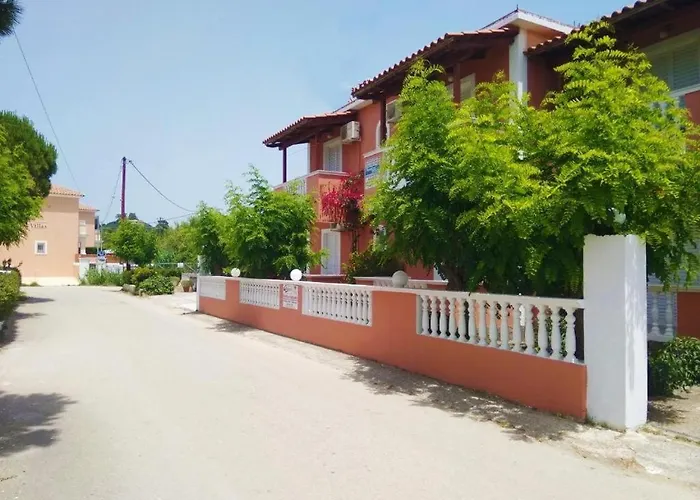 Panagiotis 2 Aparthotel 3*